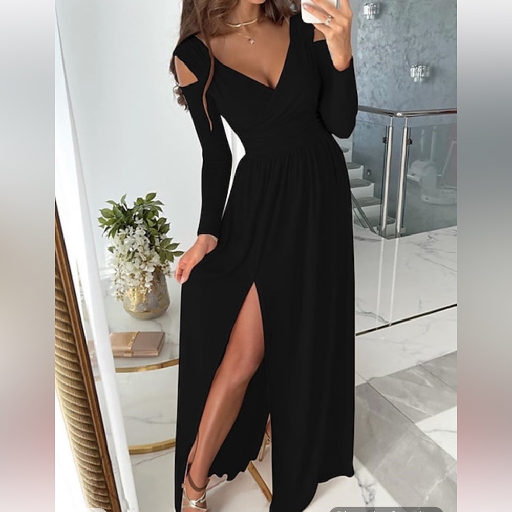 Womens cold shoulder long sleeve black dress